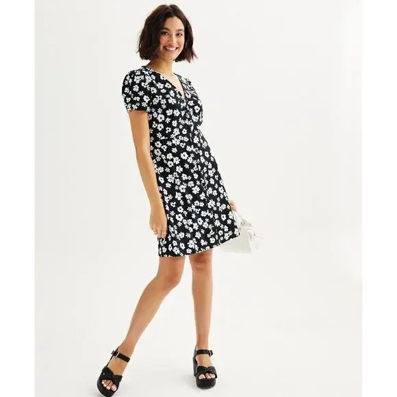 SO floral v-neck button front daisy 90s girly dress y2k coquette sz medium nwt - Picture 1 of 9